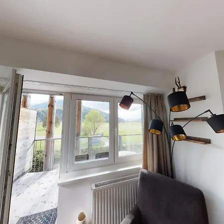 Alpin - 6 By Four Seasons