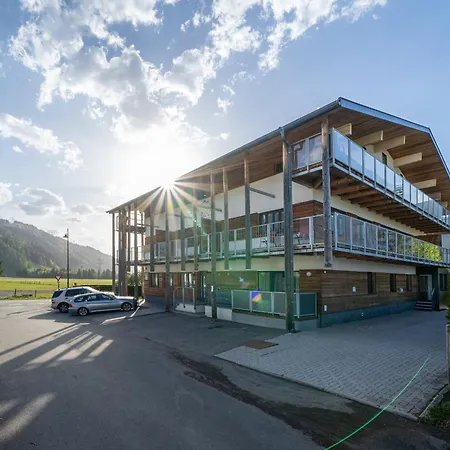 Alpin - 6 By Four Seasons 卡普伦